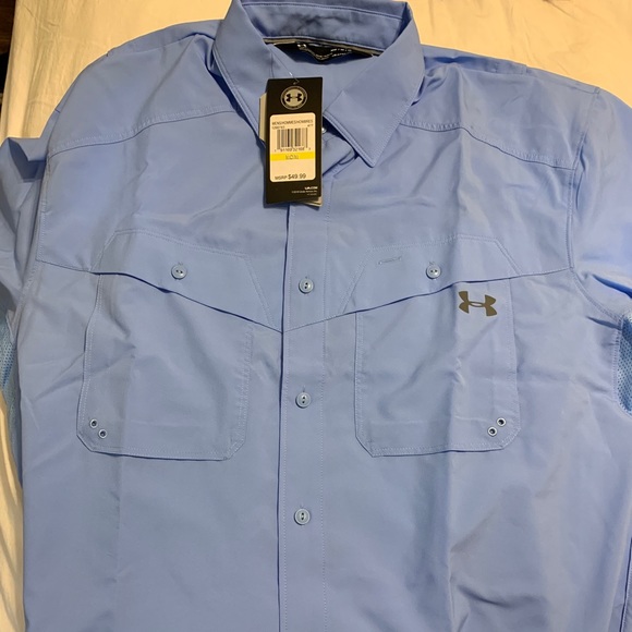 BRAND NEW WITH TAGS UNDER AMOUR SHIRTS - Picture 1 of 2